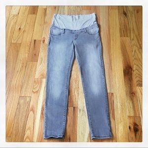 MATERNITY slim gray jean (8)